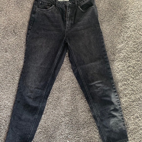 TOPSHOP black wash mom jeans - Picture 3 of 5